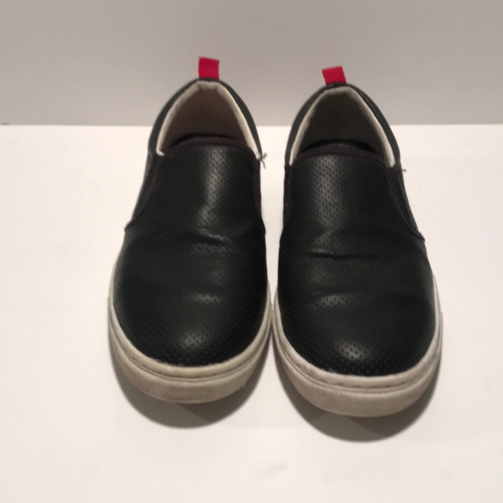 Men’s slip ons